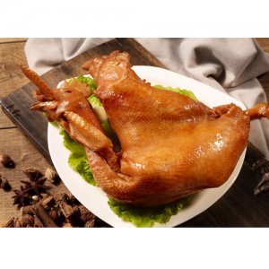 九多肉多特色傳統(tǒng)燒雞