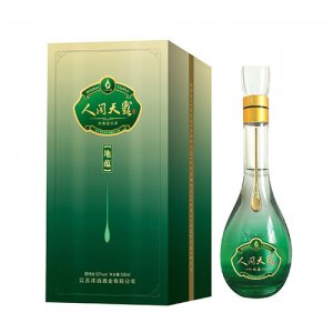 沐酒人間天露地蘊白酒