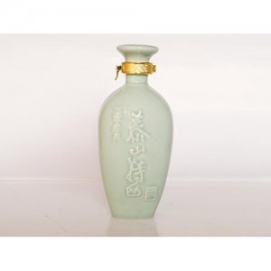 泰山特曲（40° 青瓷瓶）.