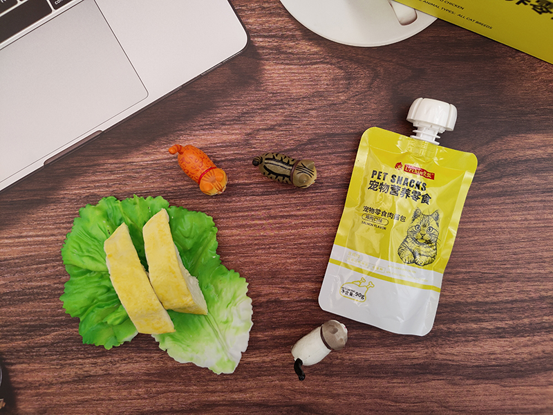 寵物營養零食 雞肉味肉醬包.jpg