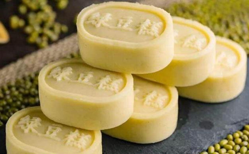 綠豆糕OEM貼牌,實力工廠日生產(chǎn)量可達5000件