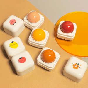 唇部護理防干裂無色潤唇膏代加工貼牌OEM/ODM