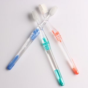 注膠防滑磨砂柄牙刷OEM/ODM代加工