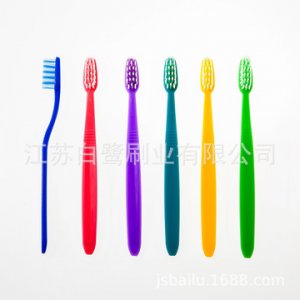 塑料牙刷貼牌定制代加工