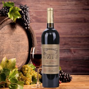 東北吉林瓶裝野山干紅葡萄酒代加工貼牌OEM/ODM