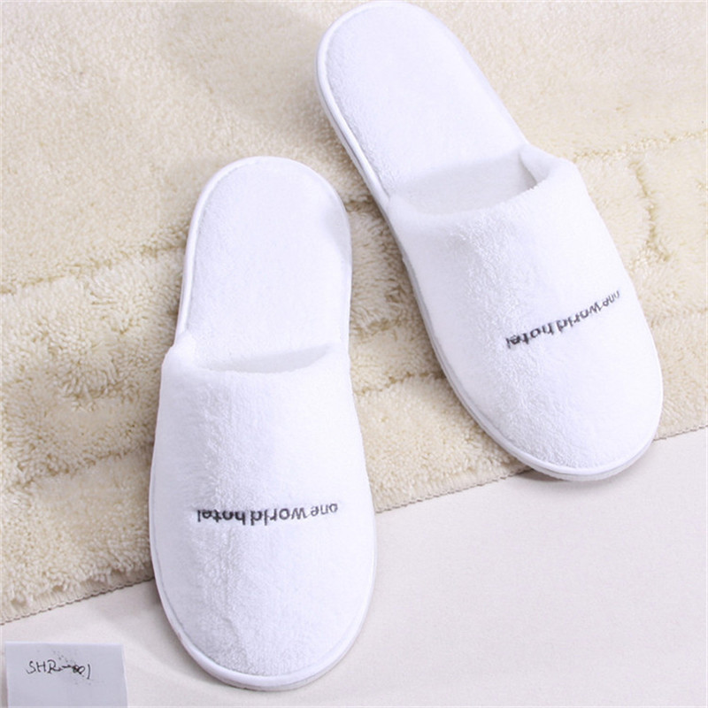 白色珊瑚絨拖鞋定制代加工