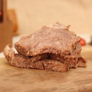 穎潤(rùn)五香黃牛肉300g*5貼牌定制代加工