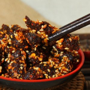 四川甘孜特產(chǎn)康巴情人干巴牛肉238克風(fēng)干牛肉手撕牛肉休閑零食OEM代加工