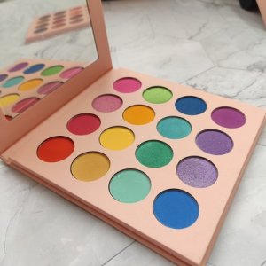 16色珠光啞光眼影可OEM/ODM代工