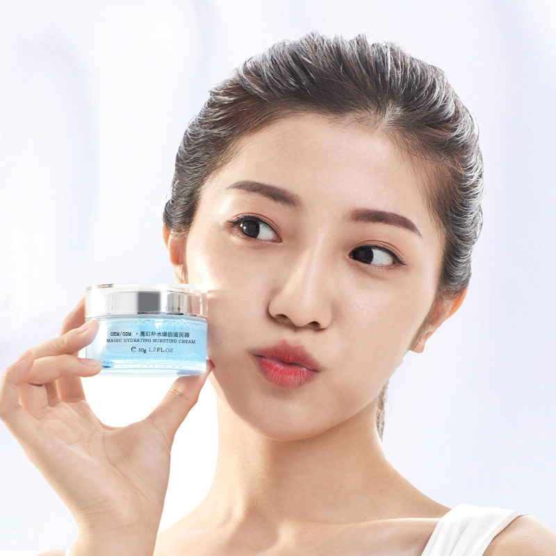 出水霜魔力補水爆奶滋潤鎖水OEM代加工