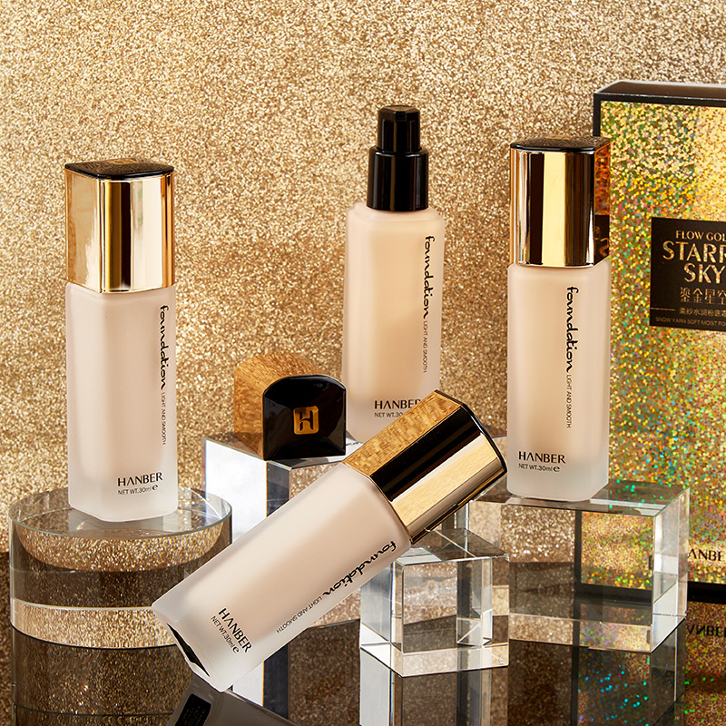 韓貝兒6326鎏金星空粉底液可OEM/ODM代工