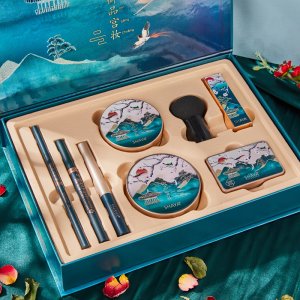 網紅直播莎婭彩妝套盒可OEM/ODM代工