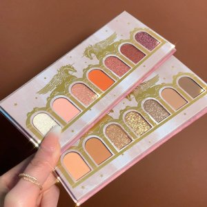 MAFFICK新品七色眼影OEM代加工