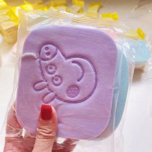 青島晨譯禾化妝用具有限公司