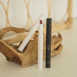 toorune洛奇絲緞柔霧口紅可OEM/ODM代工