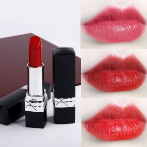 口紅不掉色保濕滋潤不沾杯OEM代加工