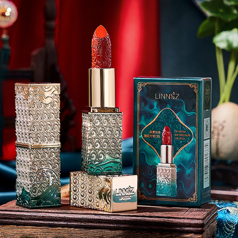 花琳妝西子柔霧絲滑雕花方管口紅oem貼牌,讓您擁有自己的品牌