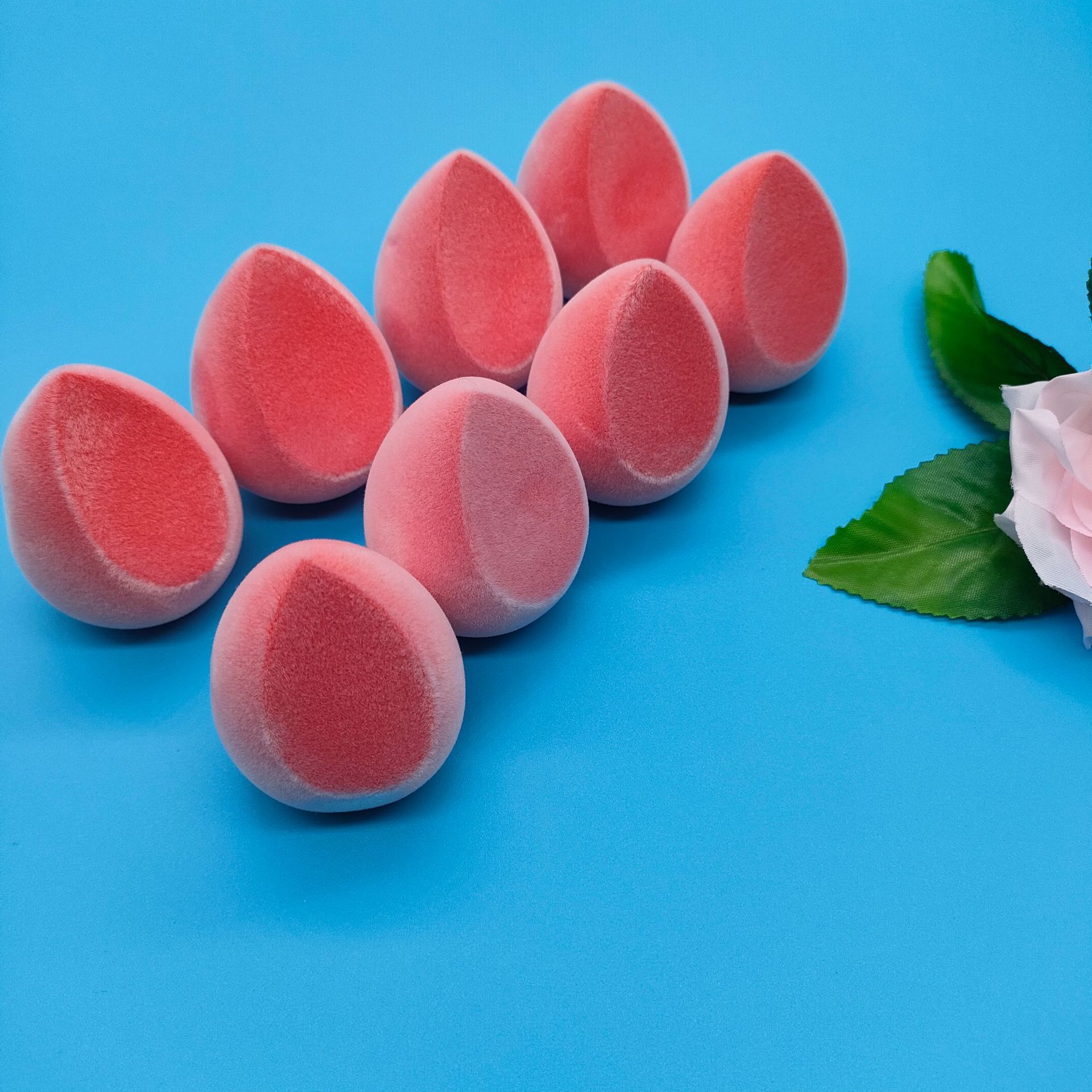 粉色植絨美妝蛋OEM代工廠