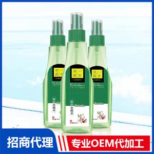 草一藏本驅(qū)蚊花露水瓶裝OEM代加工 防蚊驅(qū)蚊花露水加工定制源頭廠家